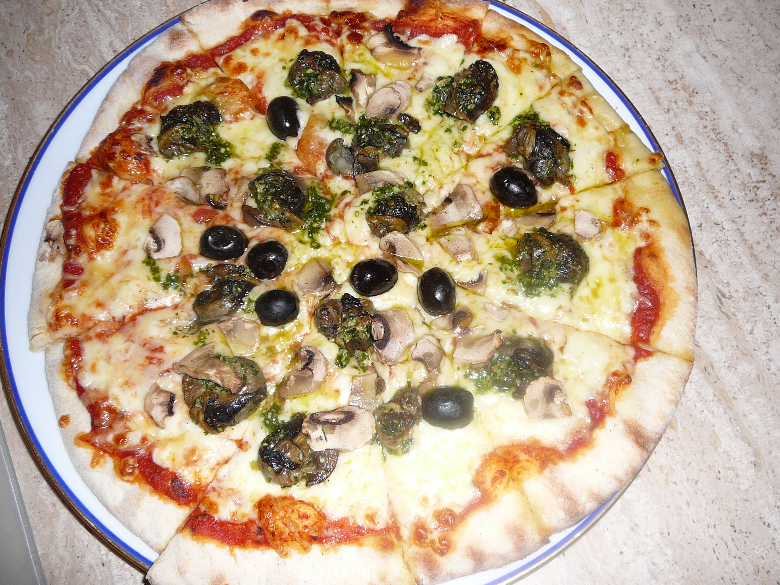 pizza-escargots
