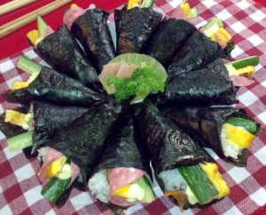 TE-MAKI-ZUSHI-HOMESTYLE