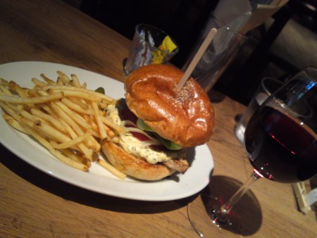 LUNCH-BLUE-BOOKS-CAFE