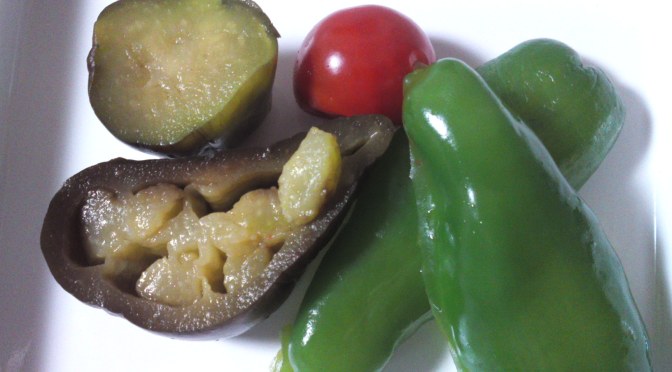 Japanese Appetizer (O-toushi/お通し): O Hitashi Vegetables and Deep-fried Ton Toro Pork in Marinade