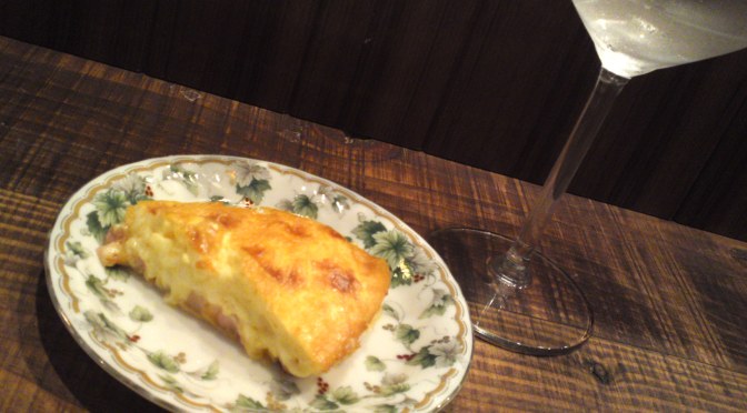 Quiche Lorraine & Eikun Brewery Tokubetsu Junmai at La Sommeliere Wine & Sake Bar in Shizuoka City!