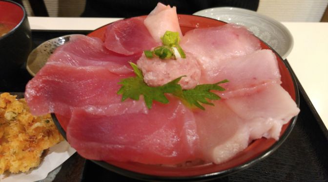 Sushi and Sashimi Lunch at Maguro Ichigo In Shimizu Fish Market, Shizuoka City!